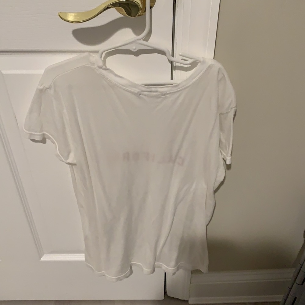 Brandy Melville t-shirt - Picture 3 of 3